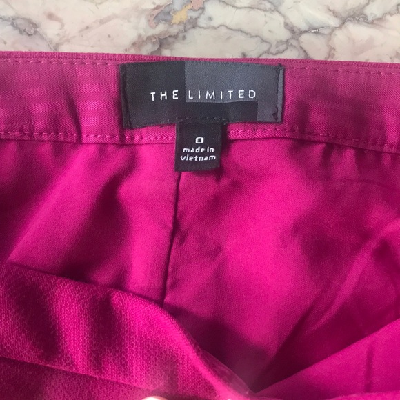 The Limited Stylish Pencil Skirt - Picture 5 of 5